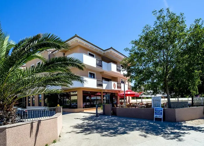 Hotel Laguna